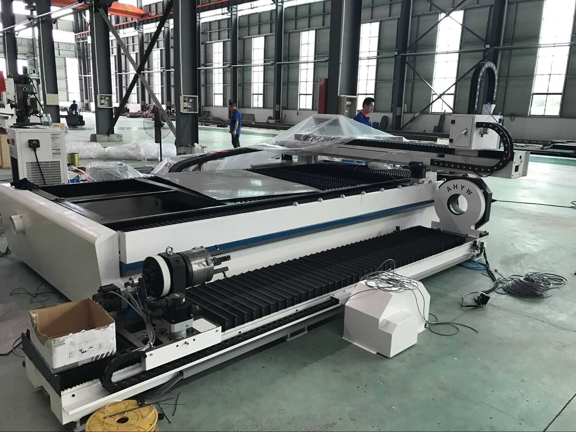 fiber tube cutting machine.jpg fiber tube cutting machine.jpg