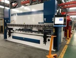DELEM DA66T 6 ציר סינכרו CNC לחץ בלם 4m